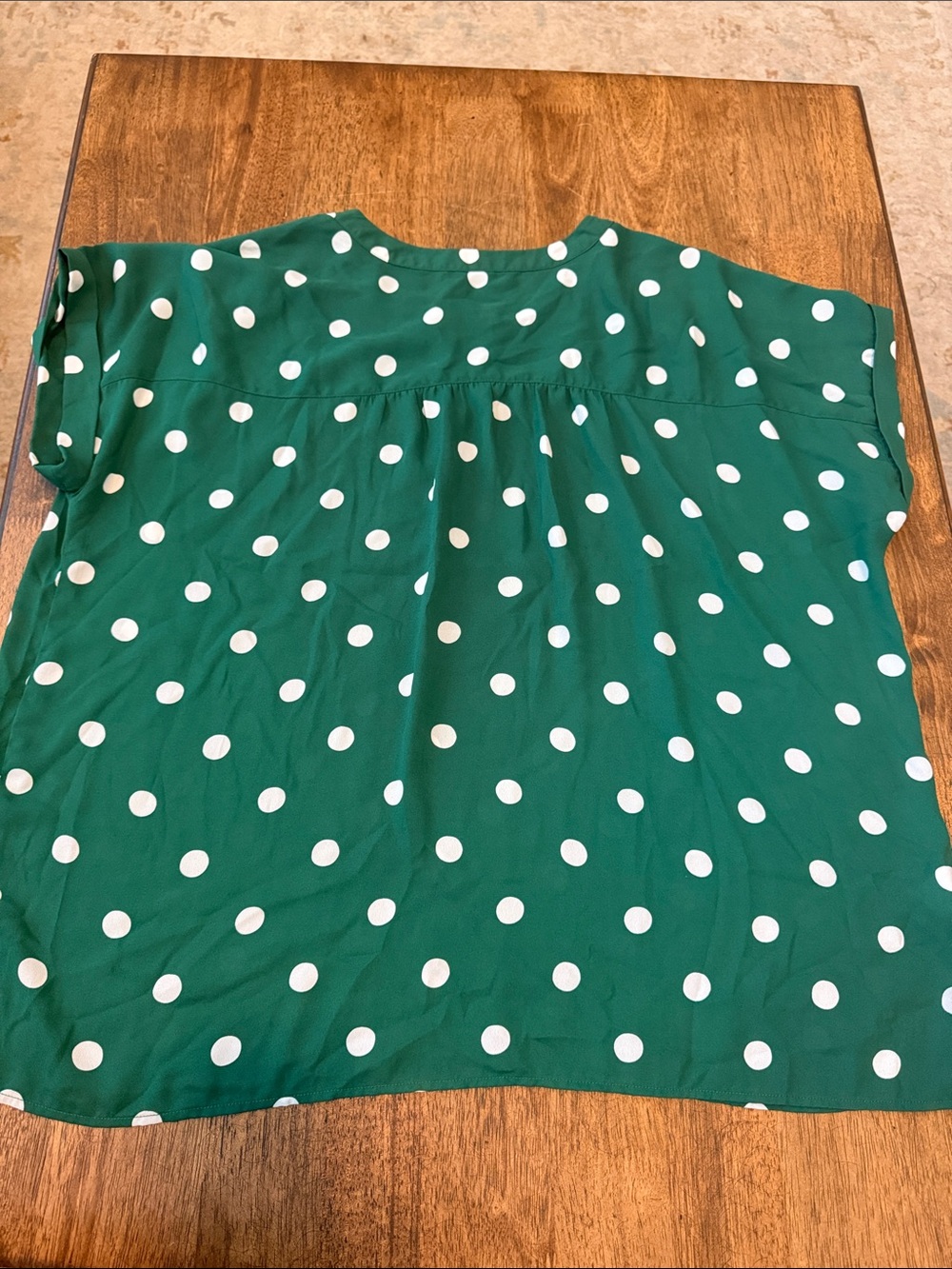 Ann Taylor Green Polka Dot Short-Sleeve Blouse - Picture 4 of 4
